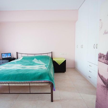 Elias Appartment Volos Eksteriør billede