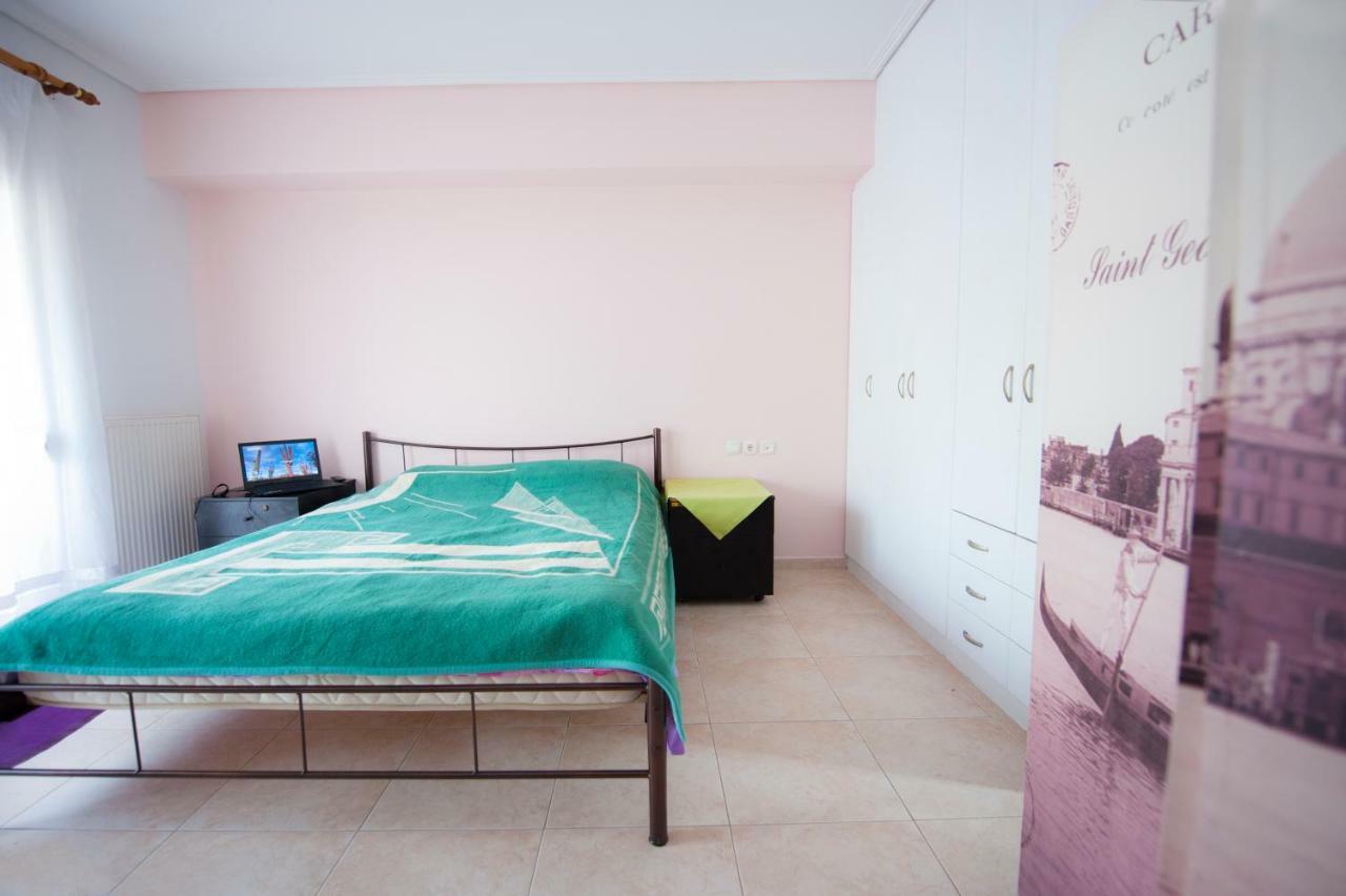 Elias Appartment Volos Eksteriør billede