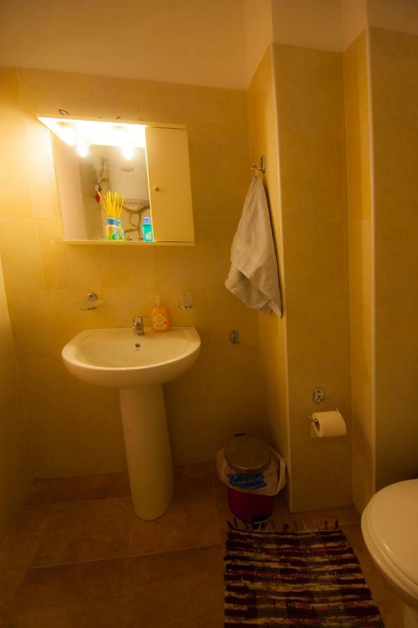 Elias Appartment Volos Eksteriør billede