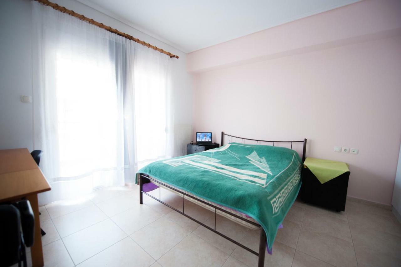 Elias Appartment Volos Eksteriør billede